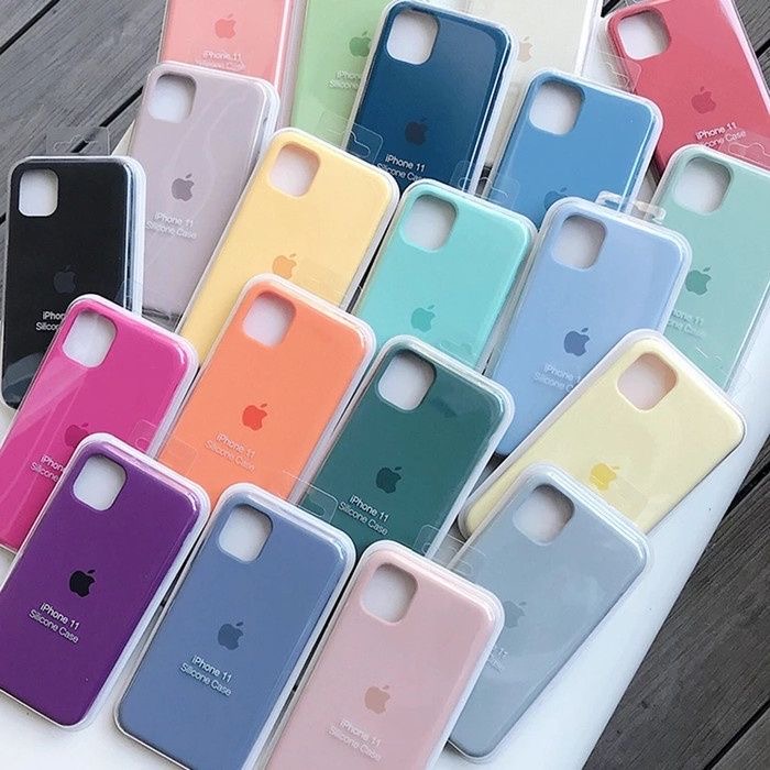 Funda iphone silicona logo del 11 al 17 pro max