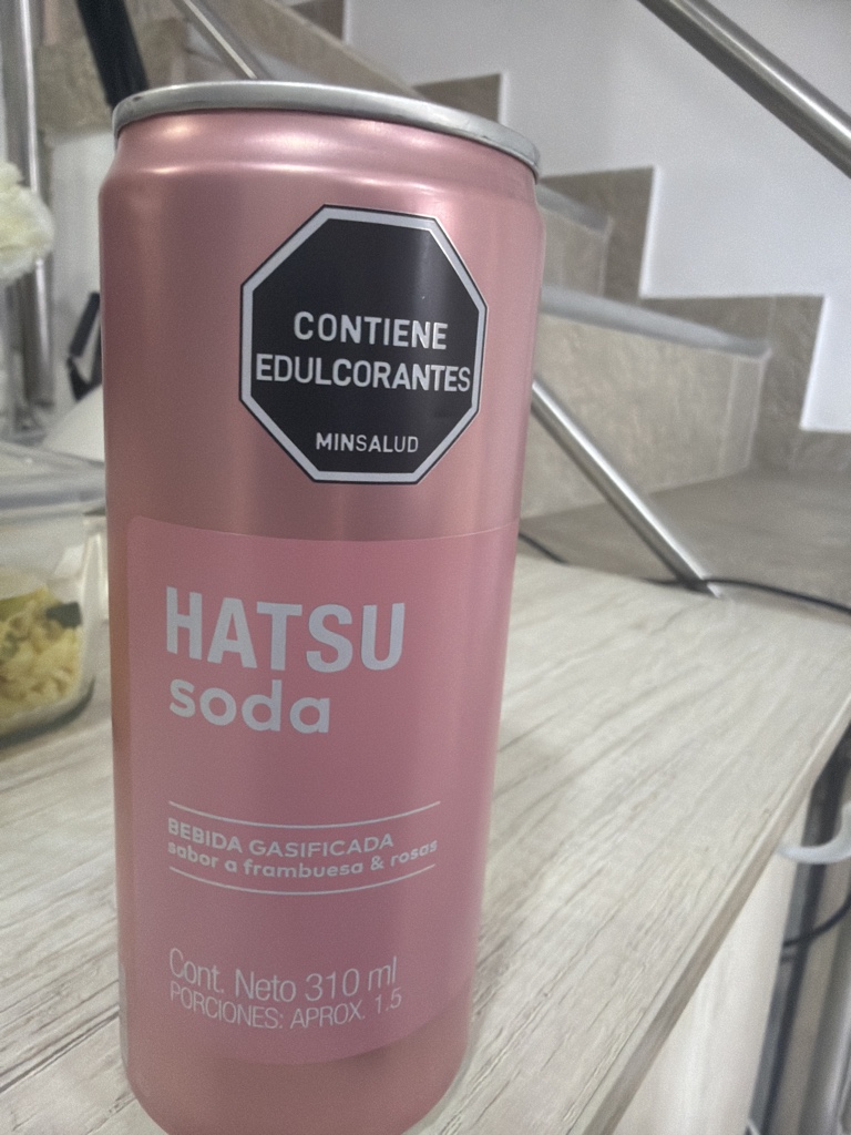 Hatsu soda frambuesa y rosa 310ml