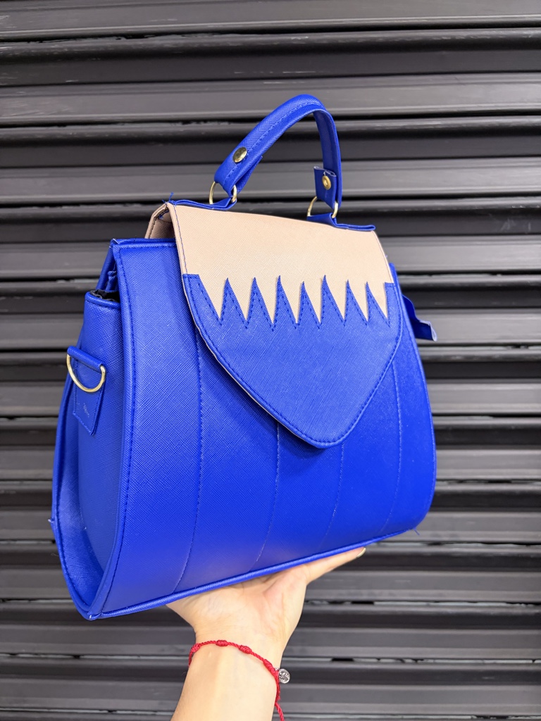 Mochila tapa lápiz