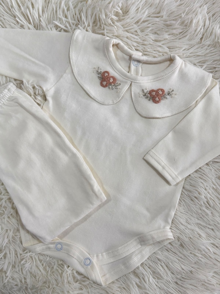 Conjunto de body y pelele 3