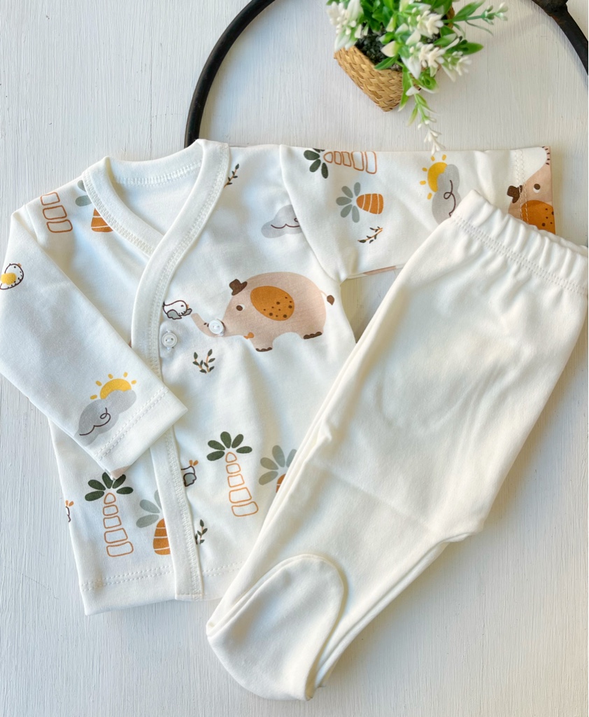 Conjunto bata y pelele Elefante