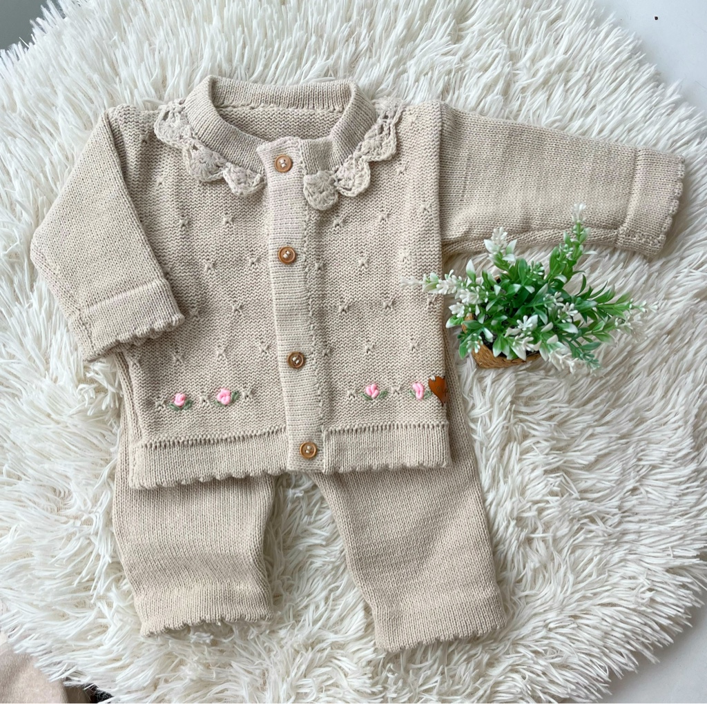 Conjunto “Alfonsina” hilo beige