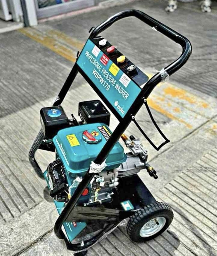 Hidrolavadora BENO 2700psi/accesorios incluidos