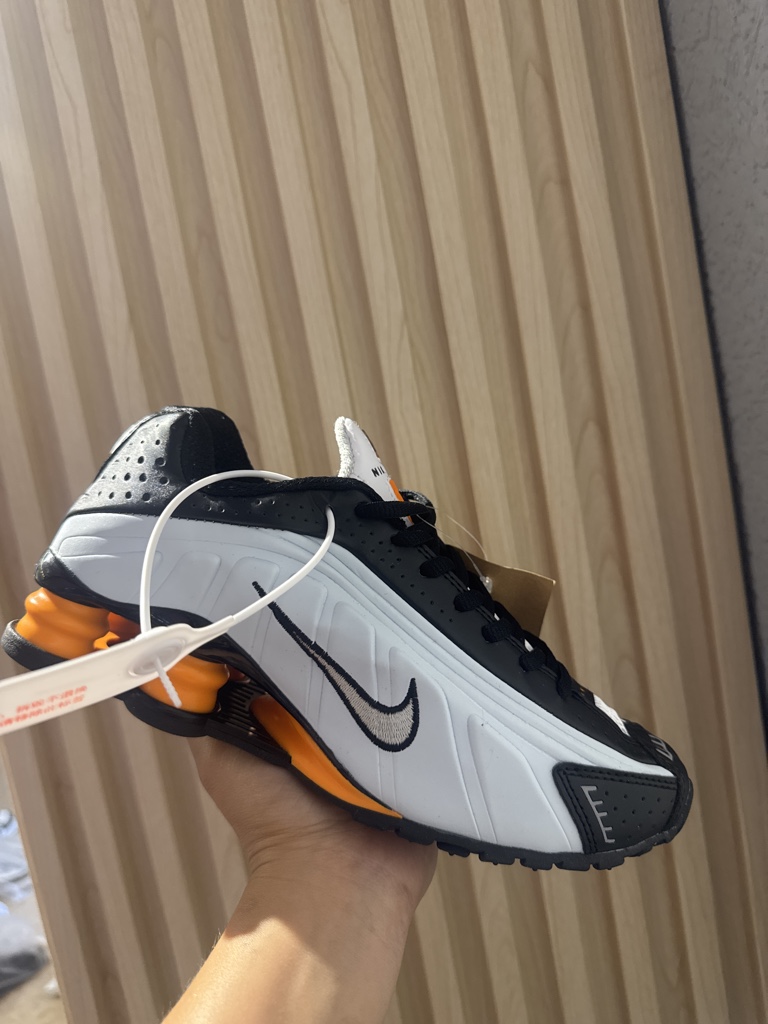 Tenis Nike Shox Gris Naranja