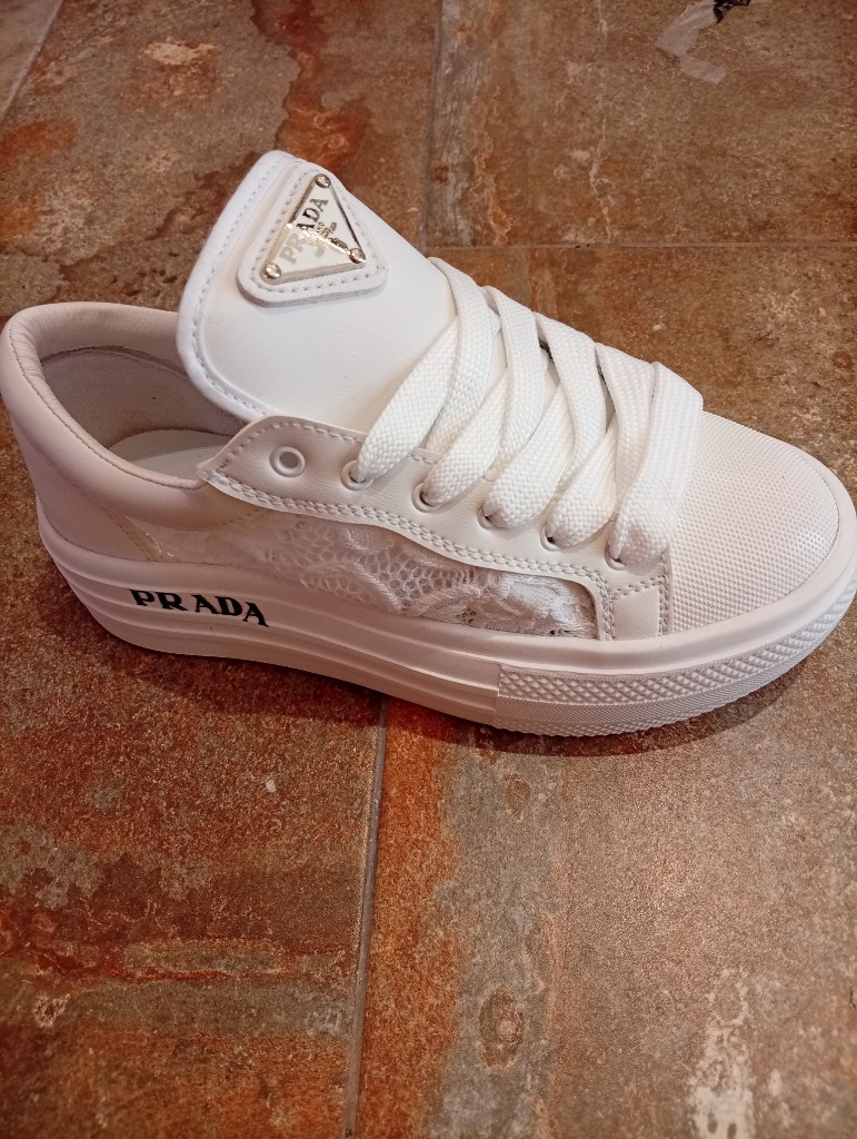 Tenis PRADA  Blanco