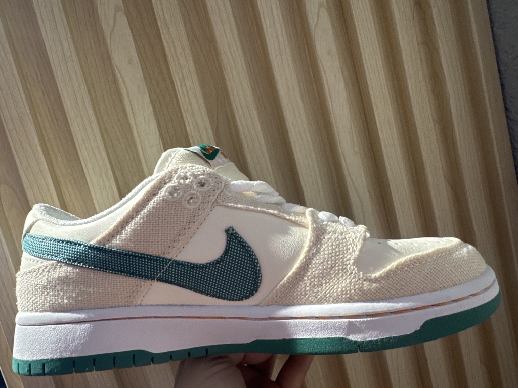Tenis NIKe SB beige verde