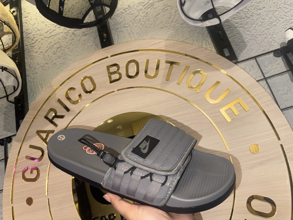 Chanclas Nike sof Trime Gris Negro