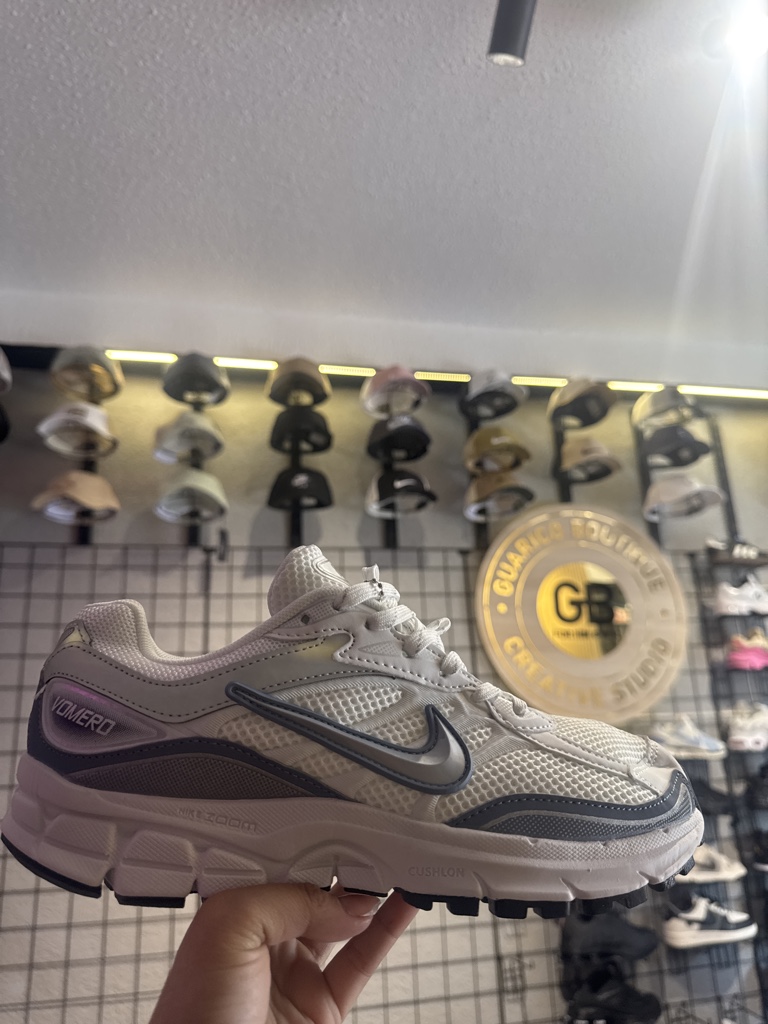 Tenis Nike zoom Vomero AZul