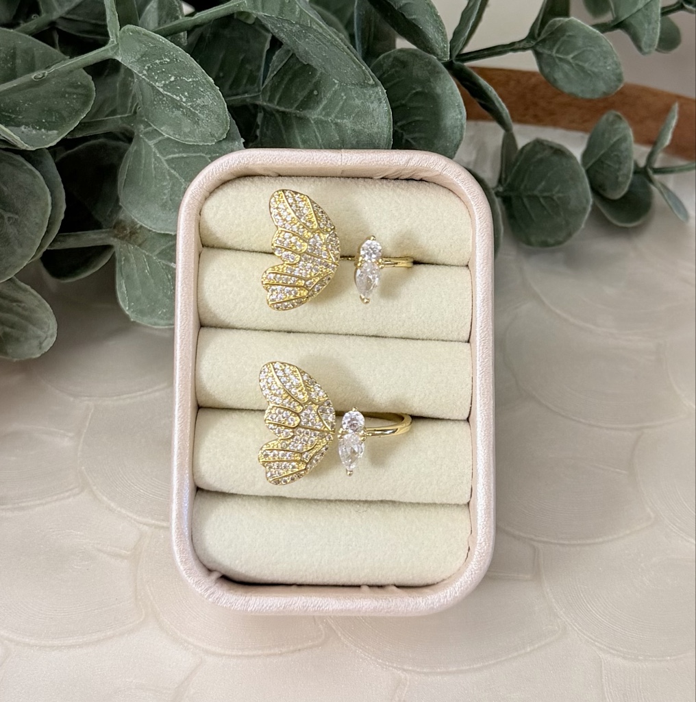 Anillo Ala de Mariposa