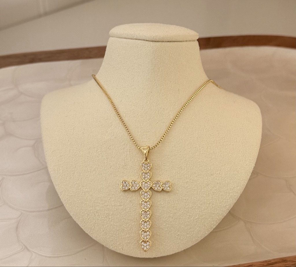 COLLAR CRUZ AMOR