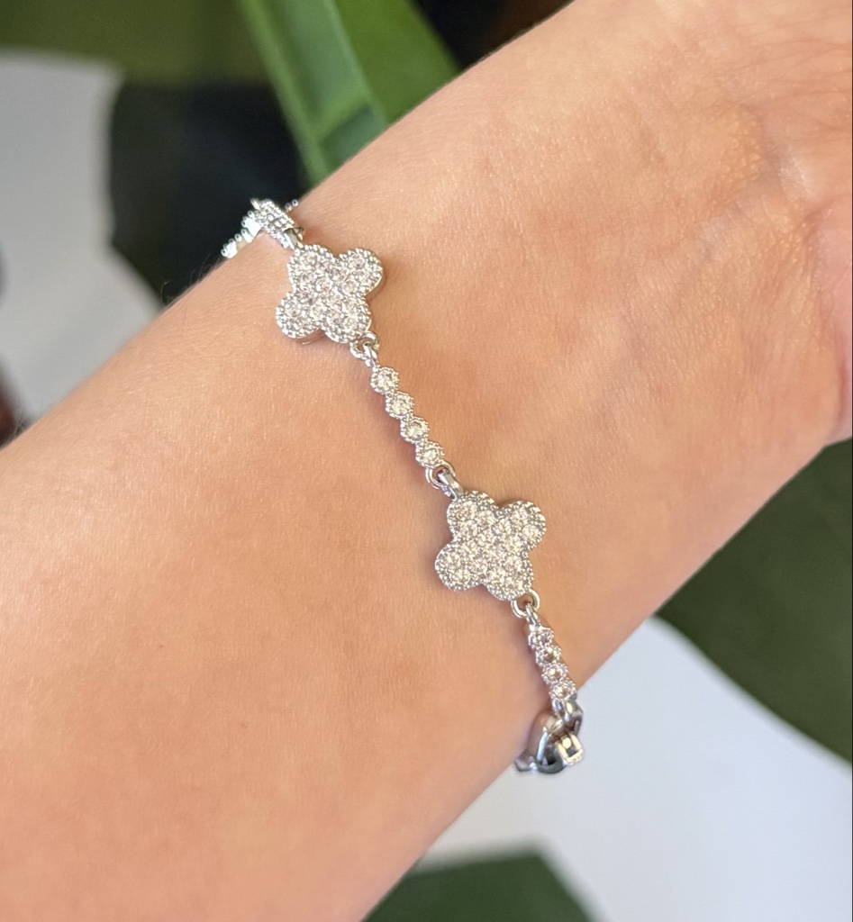 Pulsera trébol silver radiante