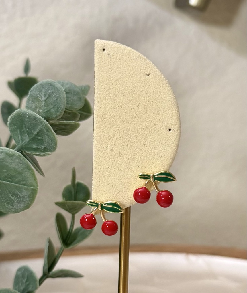 Stud mini cherry bloom