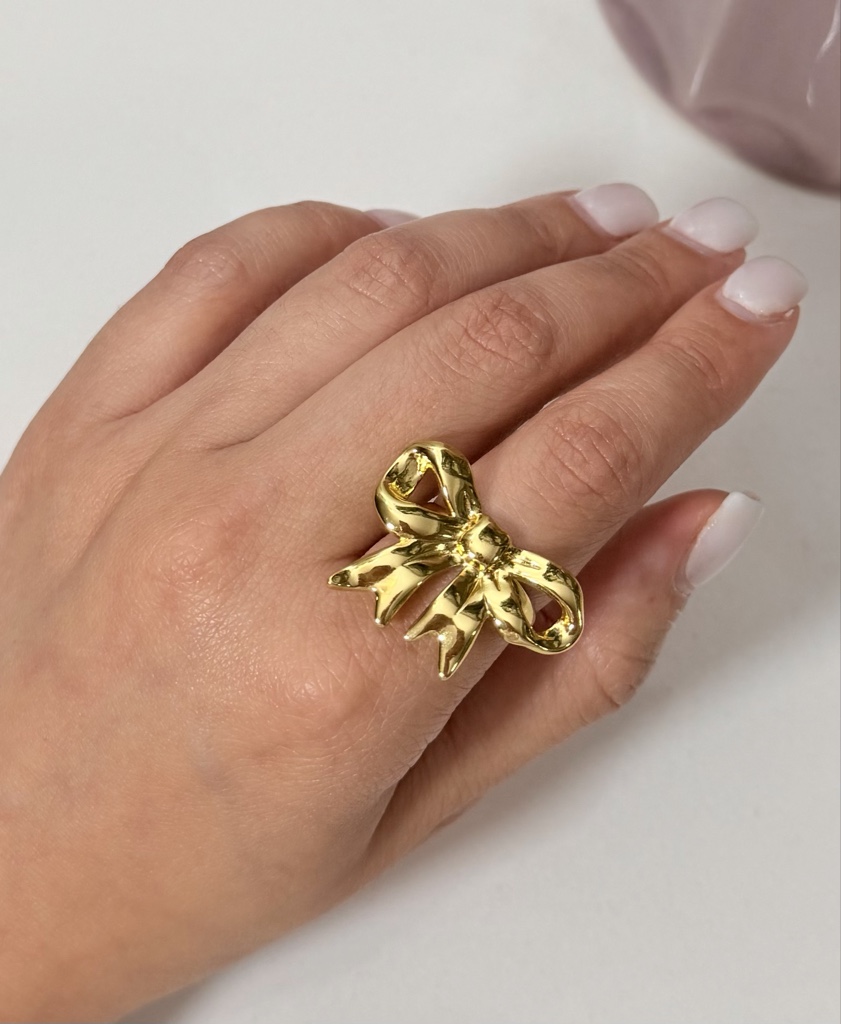 Anillo Lazo Dorado Ajustable