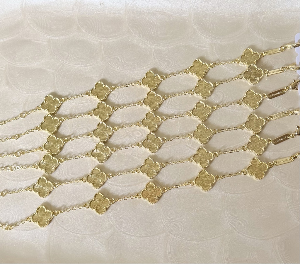 Pulsera trébol golden