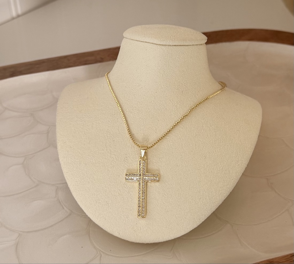 COLLAR CRUZ CLASICA