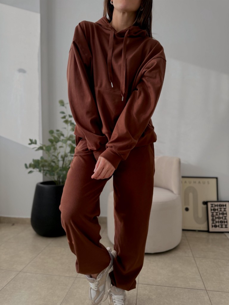 Buzo Tina Chocolate