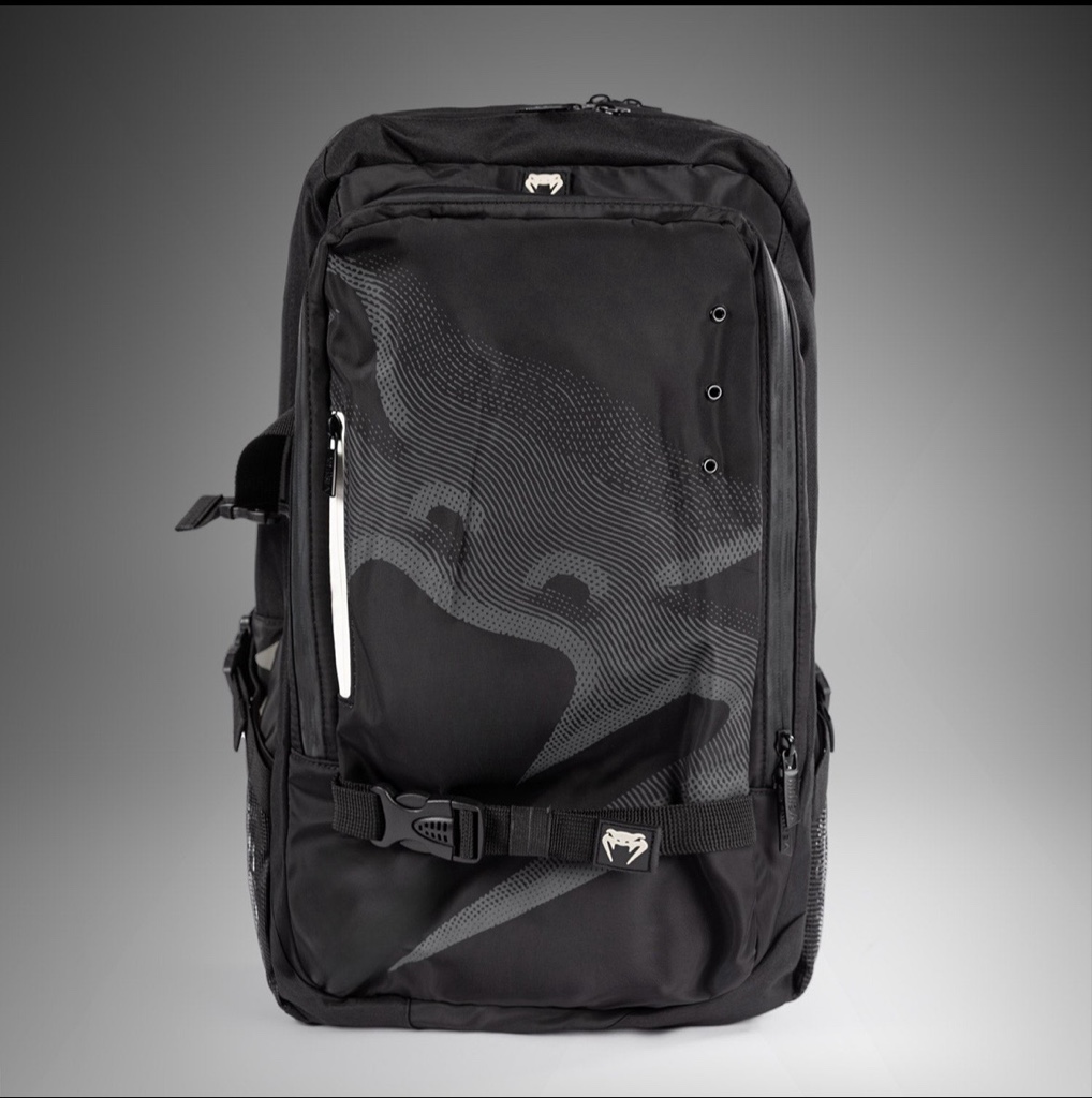 Venum Shockwave Backpack (25L) - Negro