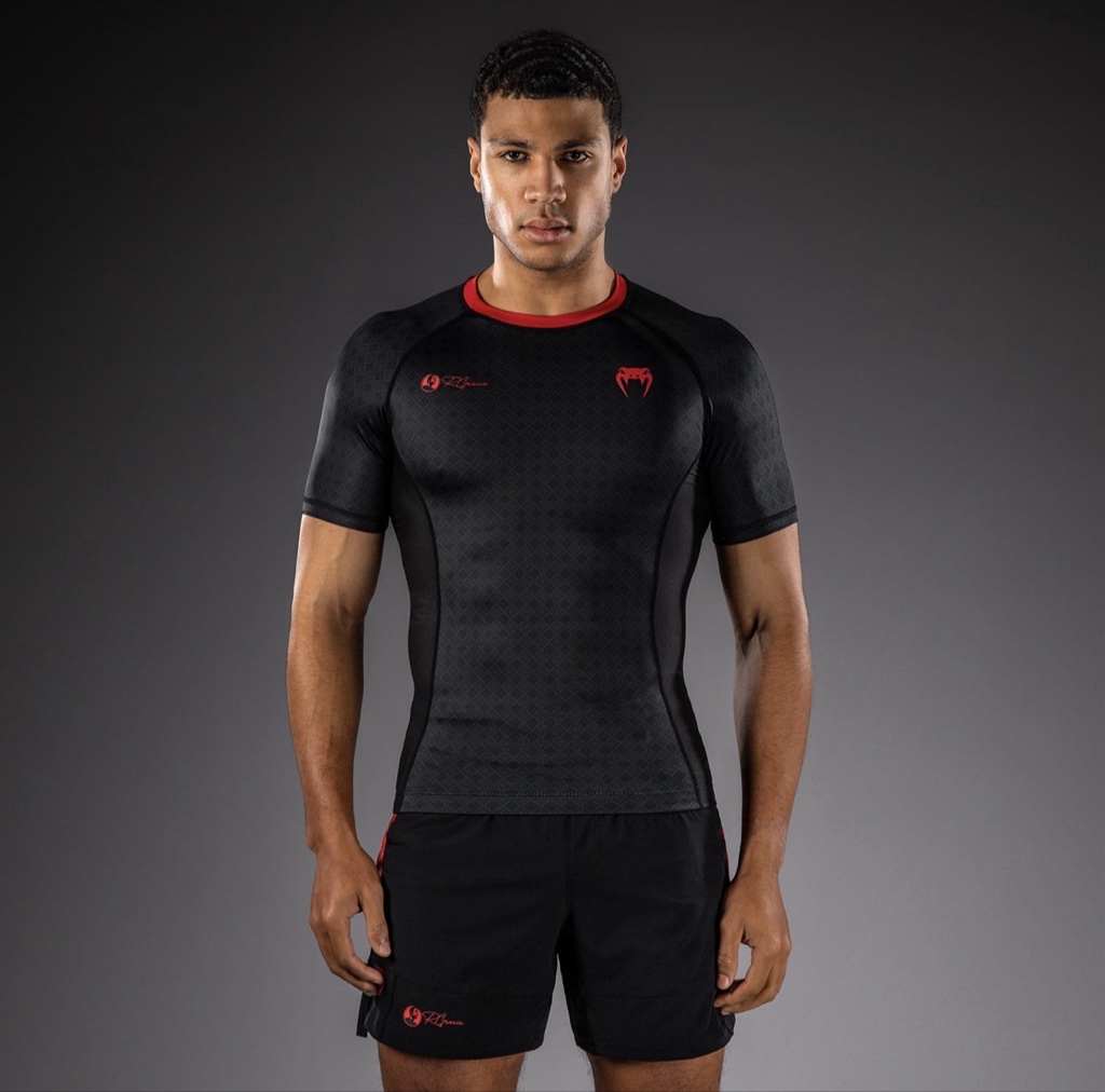 Venum x Roger Gracie - Rashguard Manga Corta