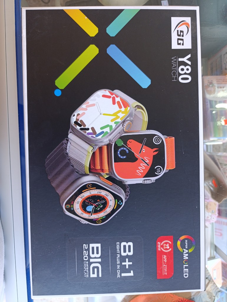 Smartwatch Y80 8 en 1