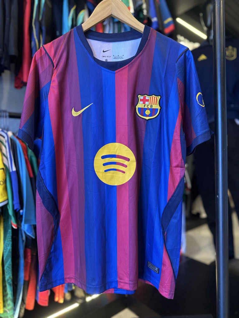 Barcelona Titular 26/27 - Hincha