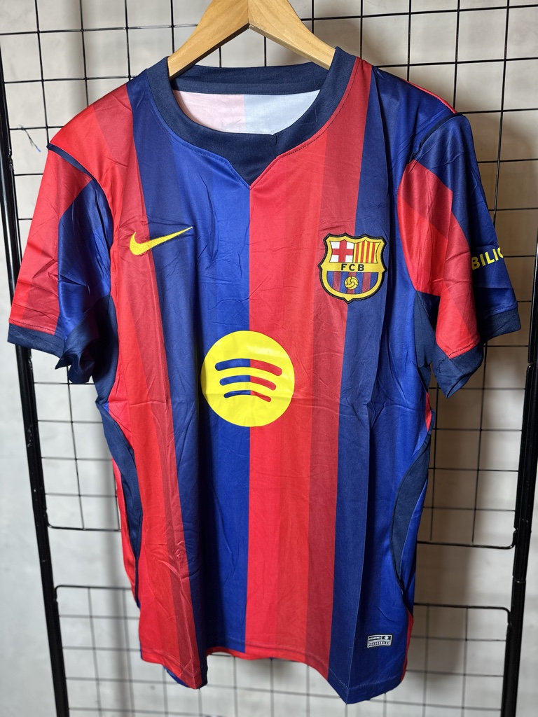 Barcelona 26/27 - Hincha