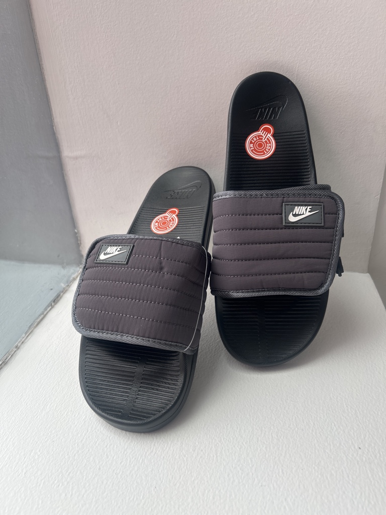 Nike sandalias gris turbo