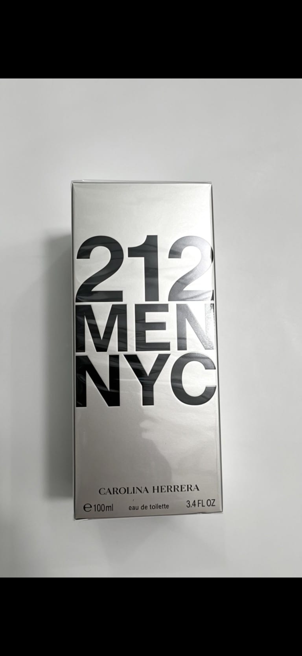 Carolina Herrera 212 Men NYC Eau de Toilette 100 ml