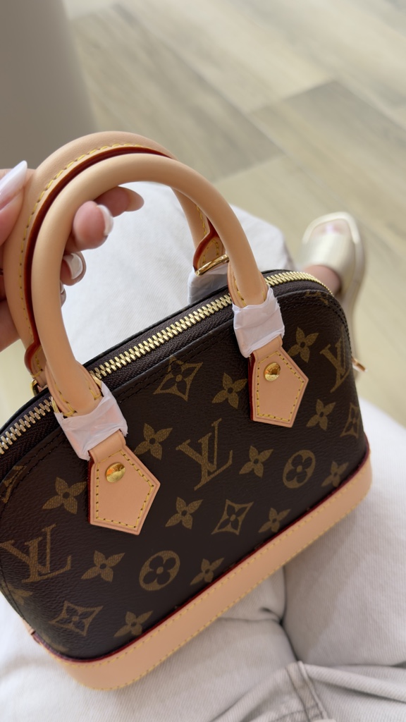 Louis Vuitton bolsa marrom pequena