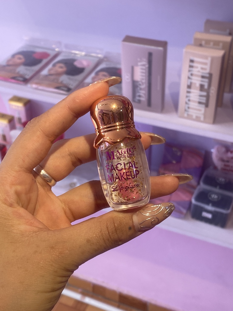 lip gloss facial makeup MAGIC
