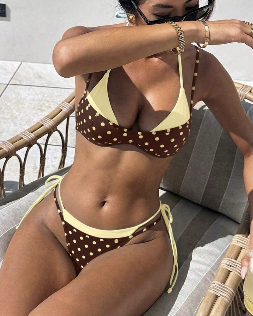 Bikini marron lunares