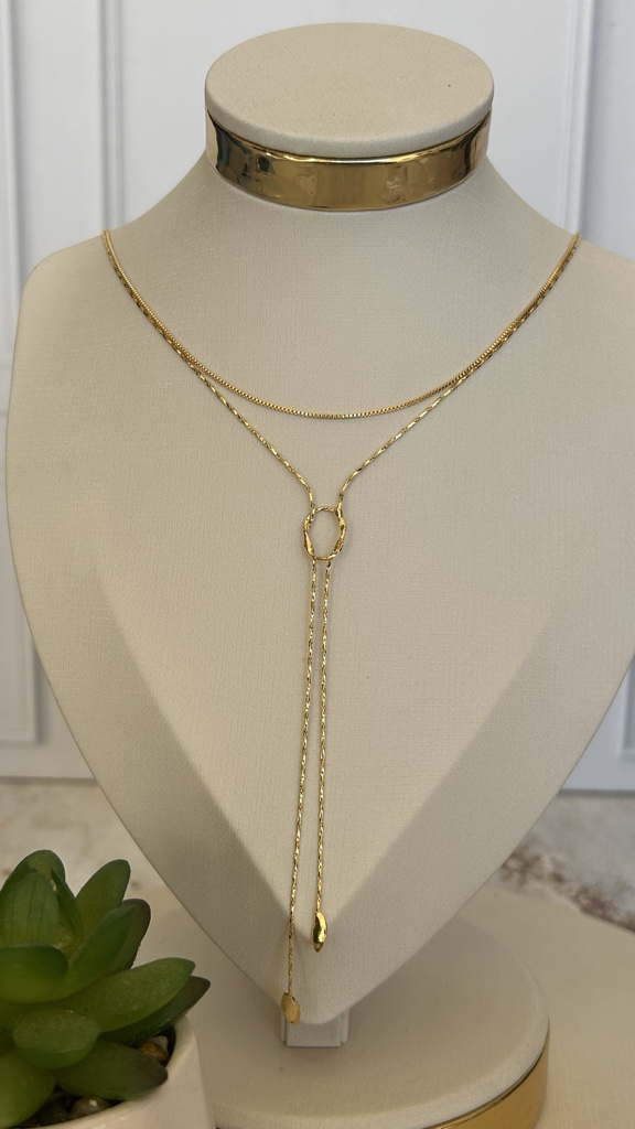 Collar nudo doble