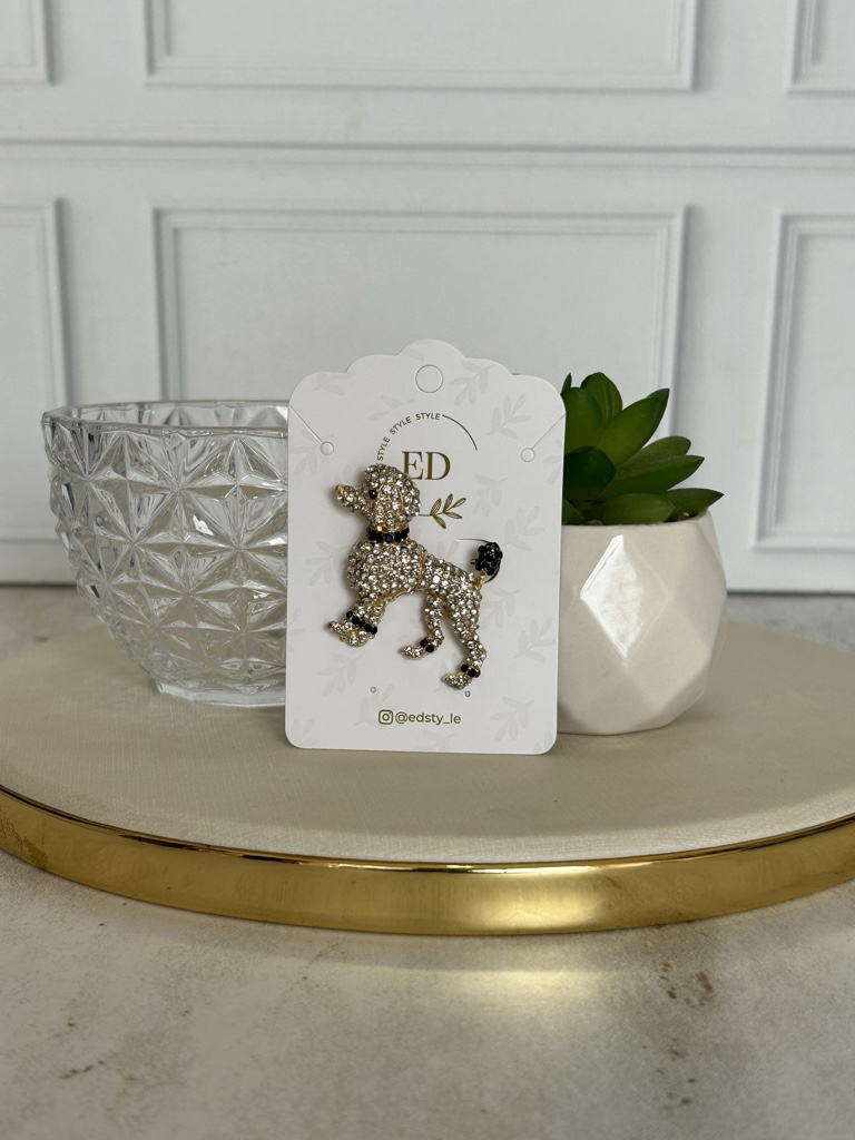 ED perro broche dorado