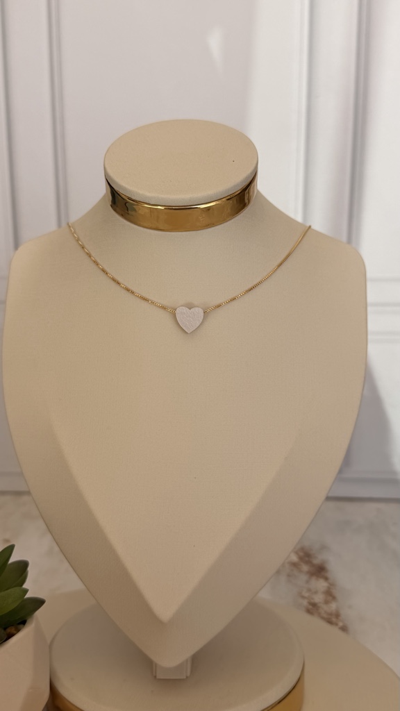 Cadena corazón piedra