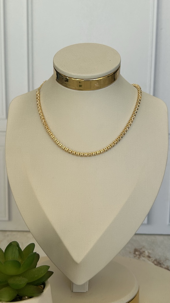 Chocker dorado strass