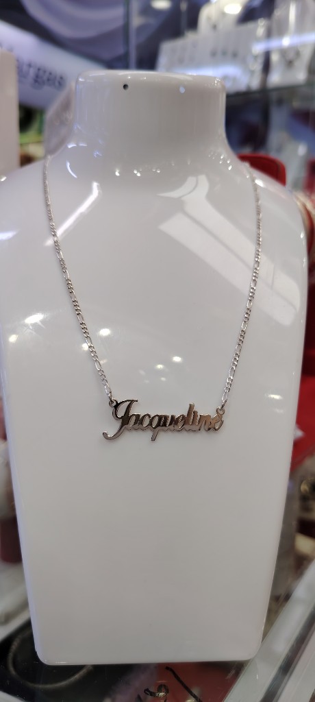 Collar nombre personalizado grande