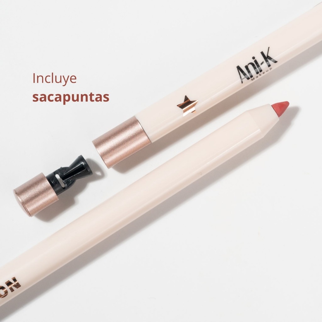DELINEADOR DE LABIOS 01