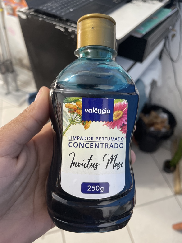 Limpador concentrado Invictus Masc - Valencia