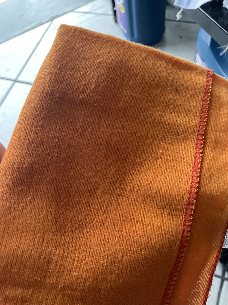 Flanela pequena laranja - 28x48