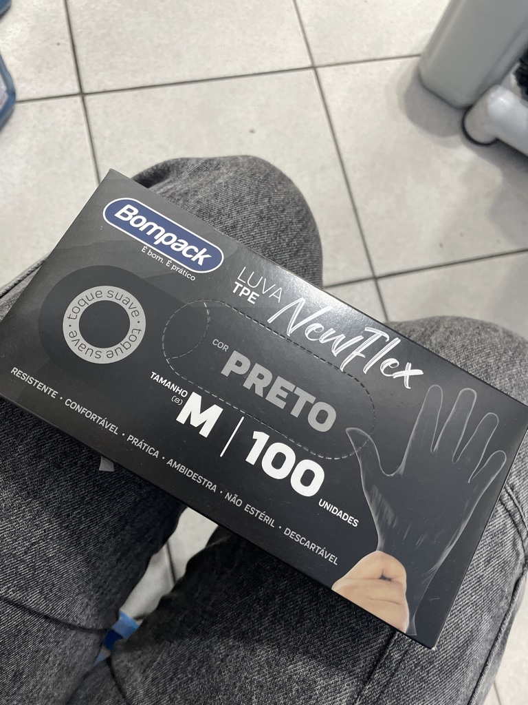 Luva de latex Preta BomPack - M