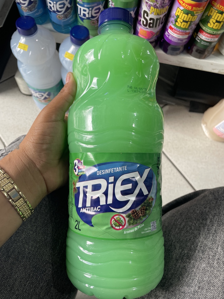 Desinfetante Triex Aromas do Pinho 2LT