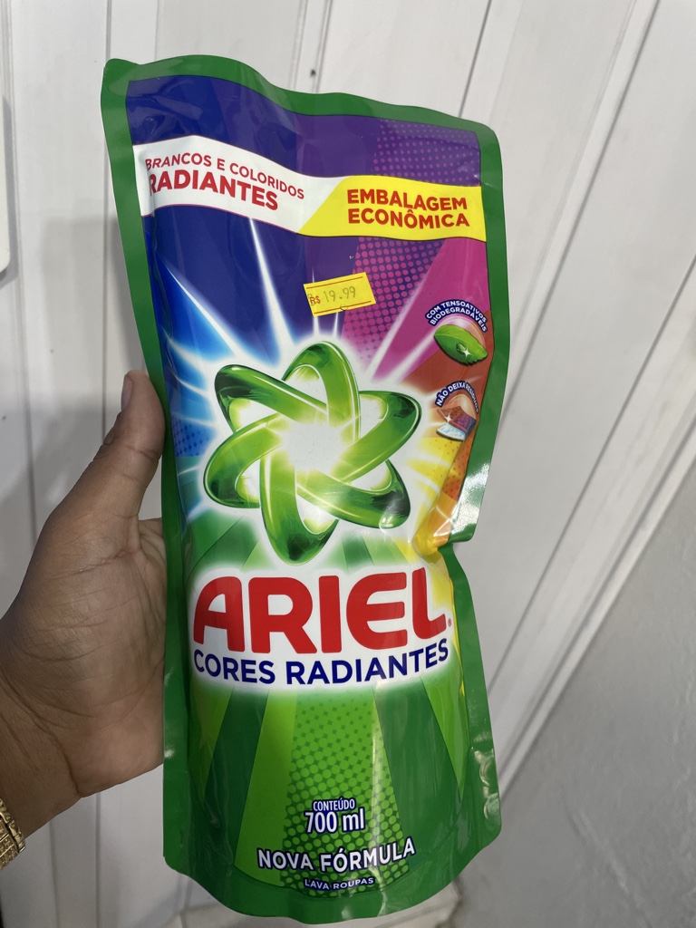 Sabao liquido Ariel 700 ml Refil