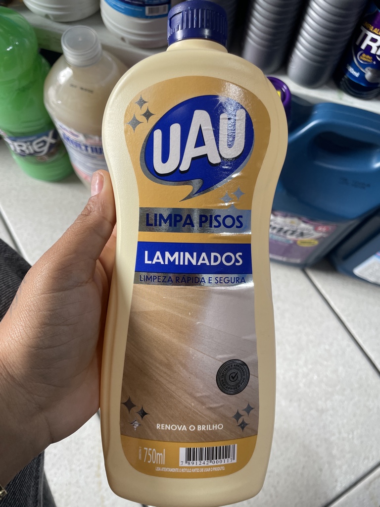 LIMPADOR PARA PISOS LAMINADOS UAU SQUEEZE 750ML