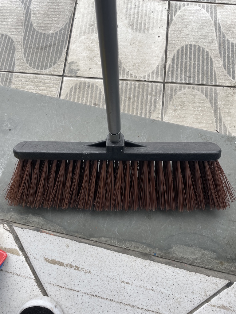 Vassoura Gari Nylon 40cm - Yoma