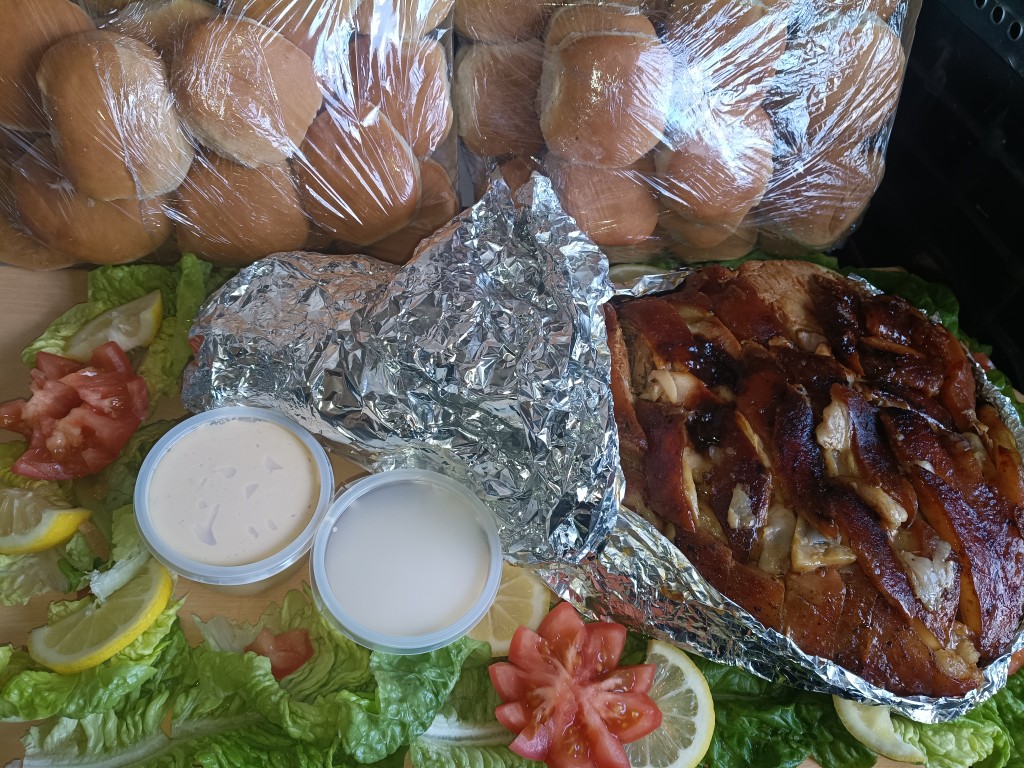 Pernil pedido previo 48 hs para 10 personas