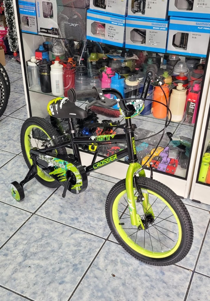 Bicicleta 16 CROSSER NEGRA VERDE