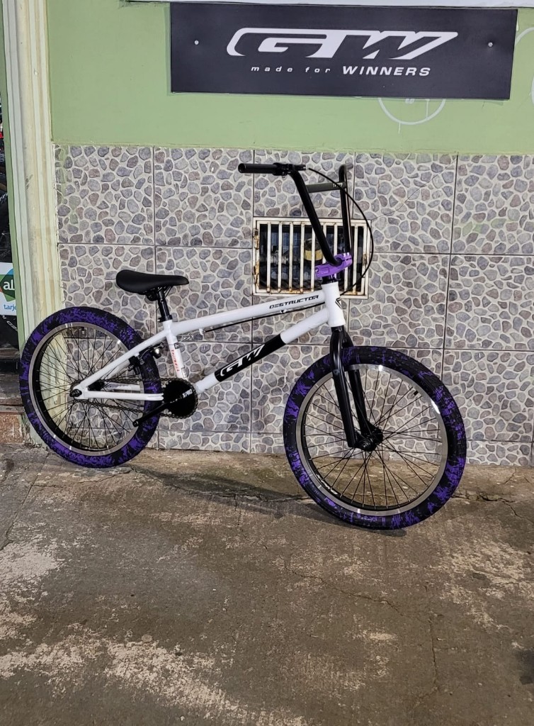 Bicicleta BMX GW DESTRUCTOR 20 BLANCA