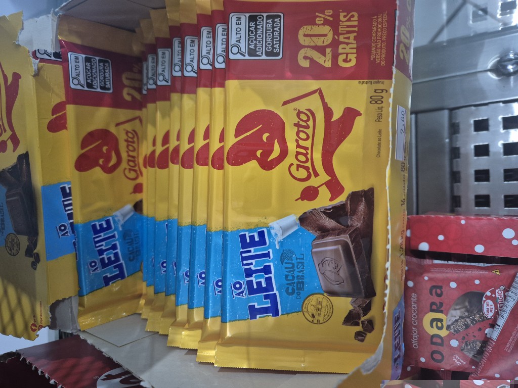 Barra chocolate garoto ao leite