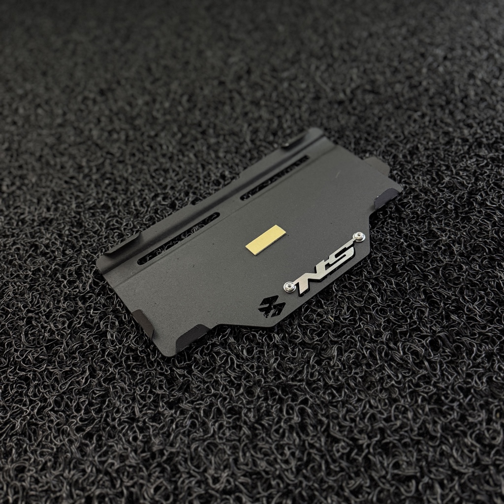 Porta placa para PULSAR NS