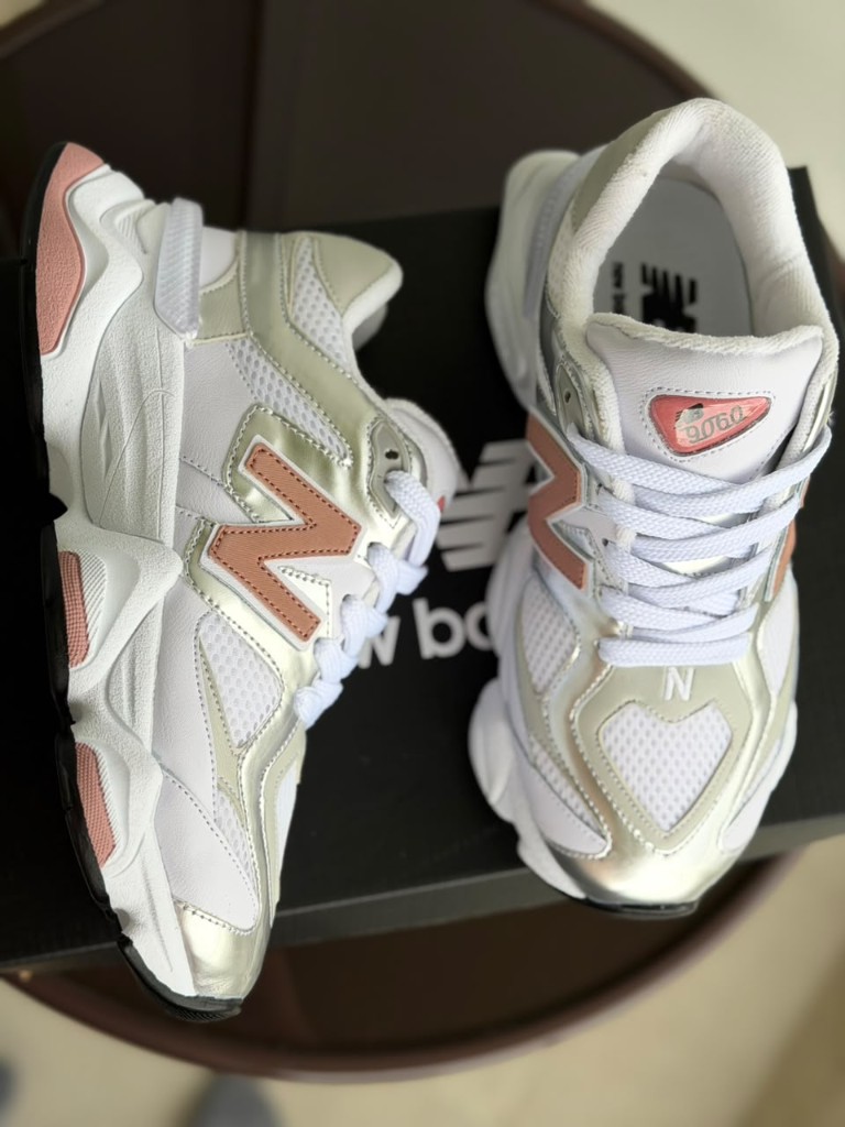 New balance silver pink