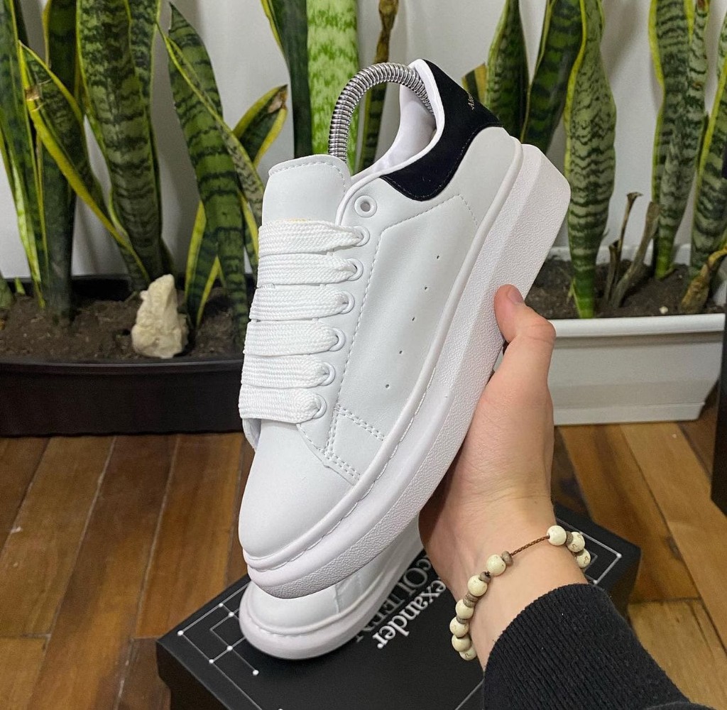 Alexander Mcqueen